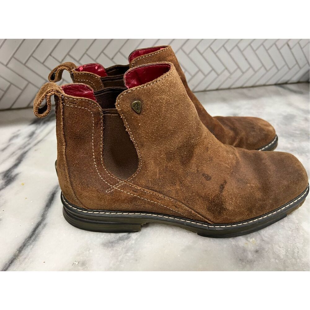 Fender branded Chelsea suede boots Men SZ 8